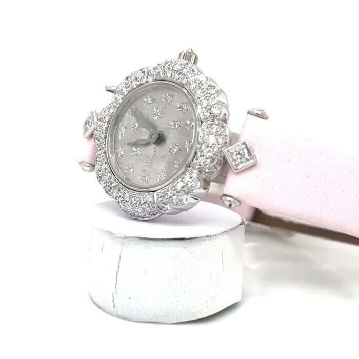 Watch in 18k white gold and brilliant-cut natural diamonds - image 3